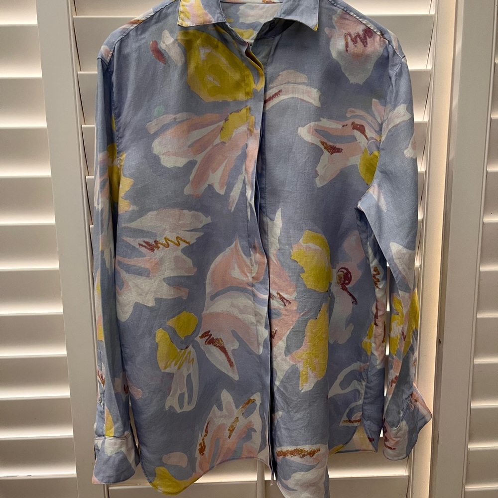 Aritzia 100% linen blouse